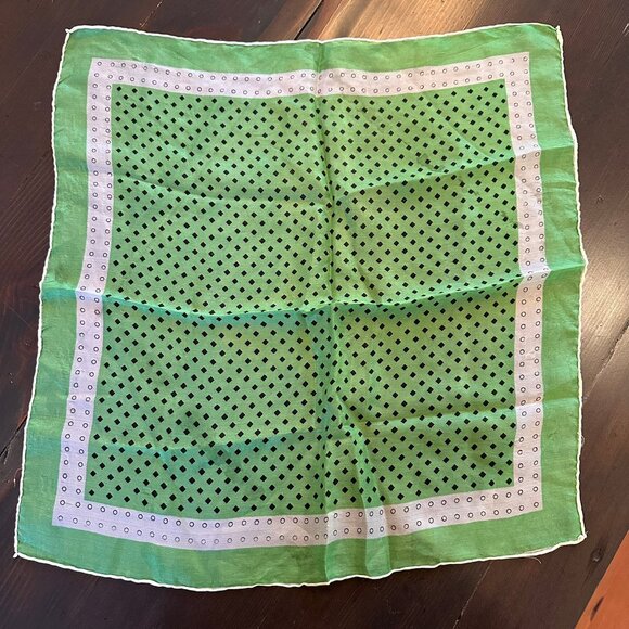 πͺΆπ Vintage Green Silk Scarf | 16" Square | Retro Polka & Diamond Print πΏβ¨ - Picture 1 of 4
